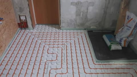 Fußbodenheizung, Trockenbau-Kompaktsystem im Türbereich